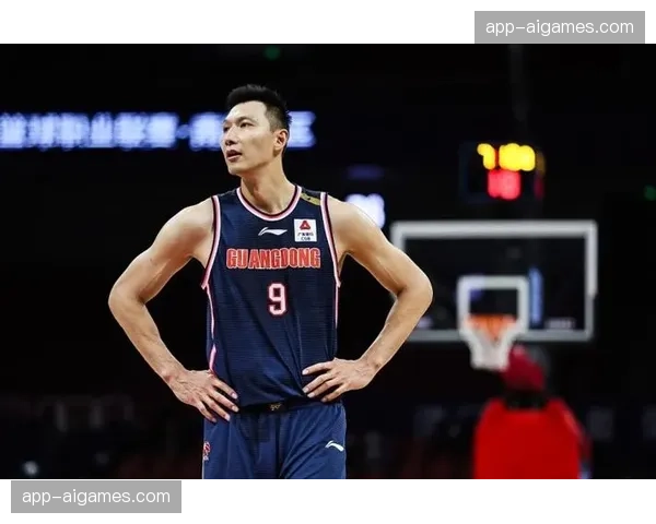 通讯：老将的坚持——易建联谈职业生涯末期如何应对密集赛程